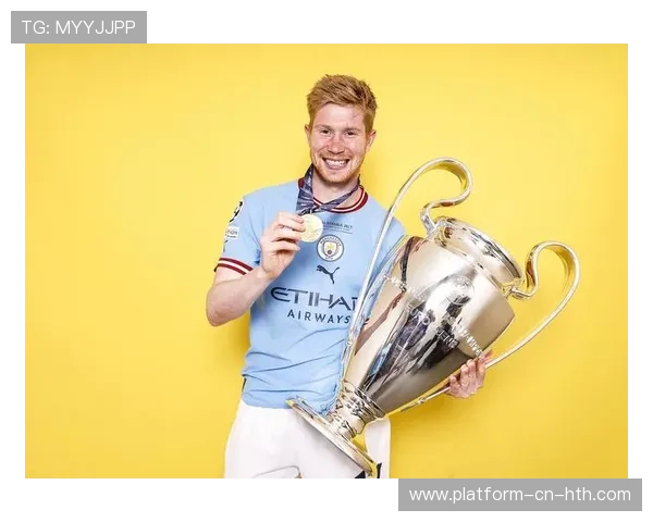 曼城中路穿透后形成绝佳机遇，德布劳内一脚命中