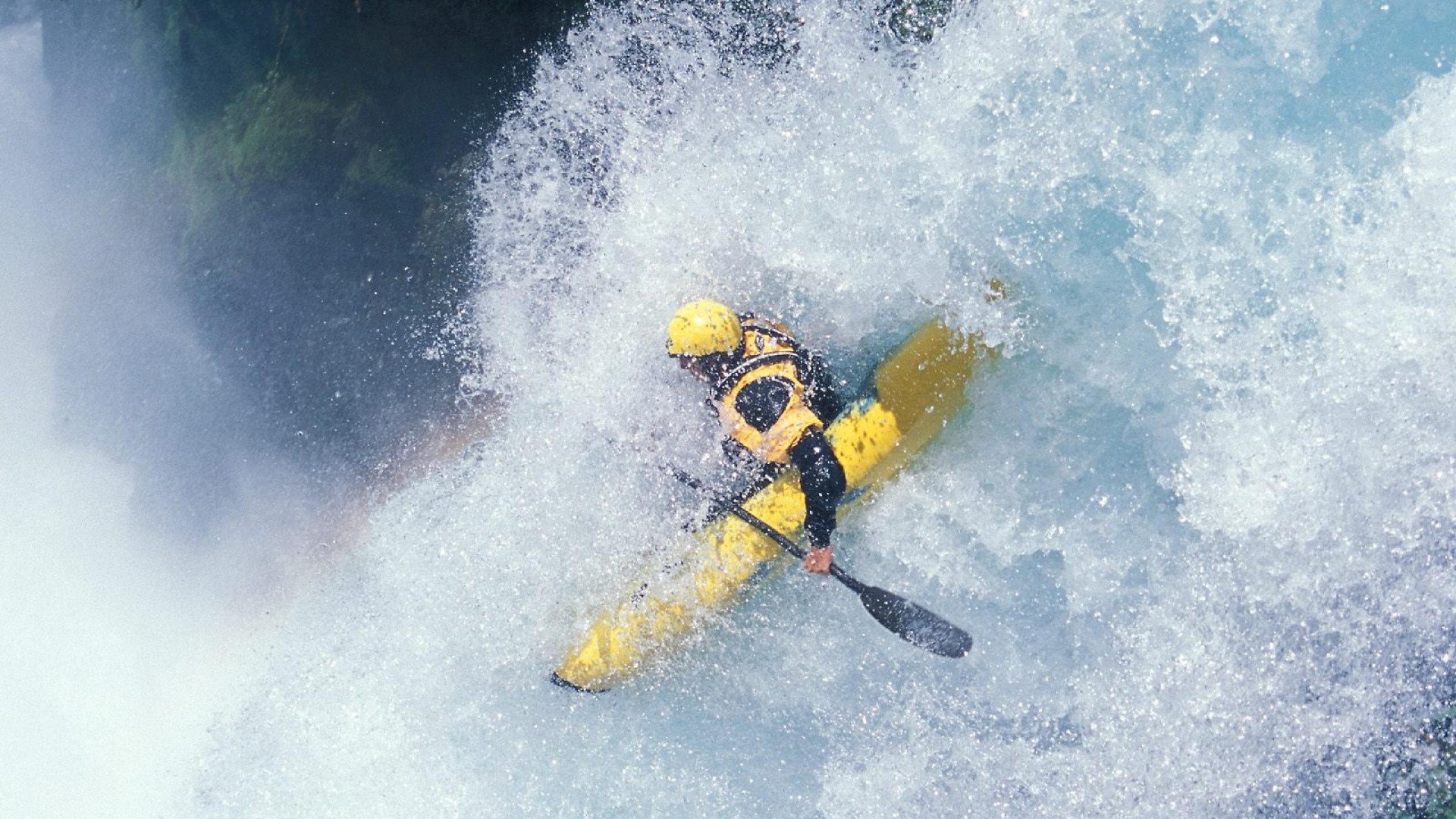 世界杯“足球进课堂”活动持续进行 球星录制视频给孩子上课